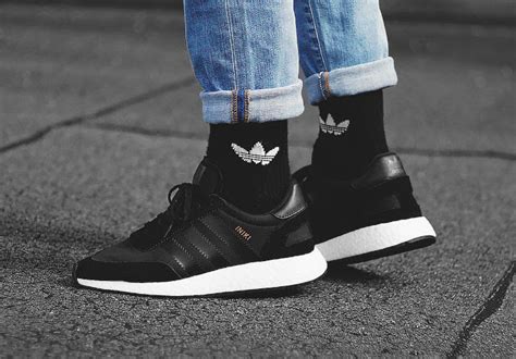 adidas iniki rot|adidas iniki core black uk.